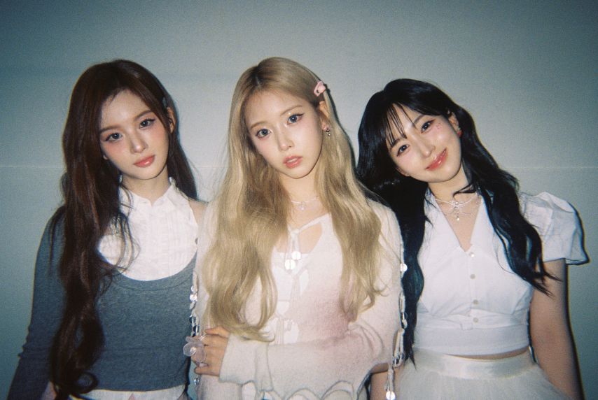 엔믹스 NMIXX Official Fanclub NSWER 3rd Generation Film Photo