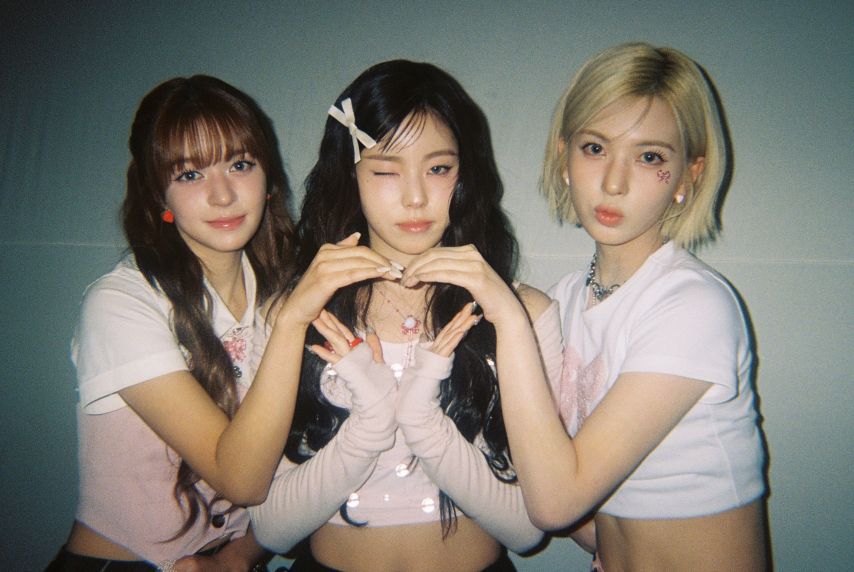 엔믹스 NMIXX Official Fanclub NSWER 3rd Generation Film Photo