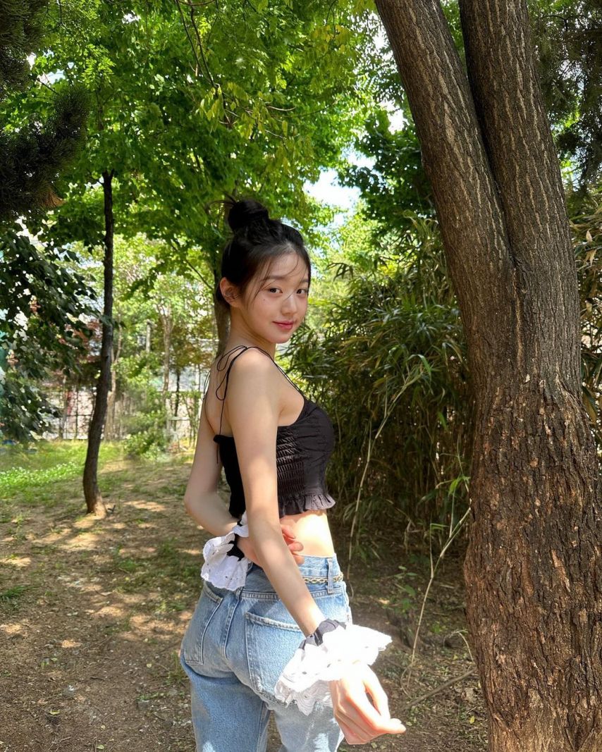 화장기 없는 일상 모습도 이쁜 아이브 장원영