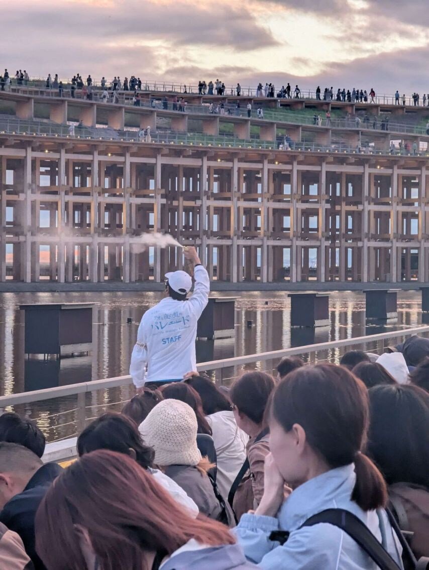 약혐) 오사카 박람회 벌레사건 대처 레전드