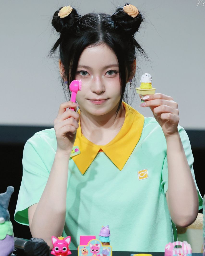 NMIXX (엔믹스) 규진