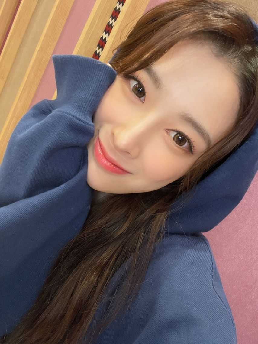 로켓펀치 윤경