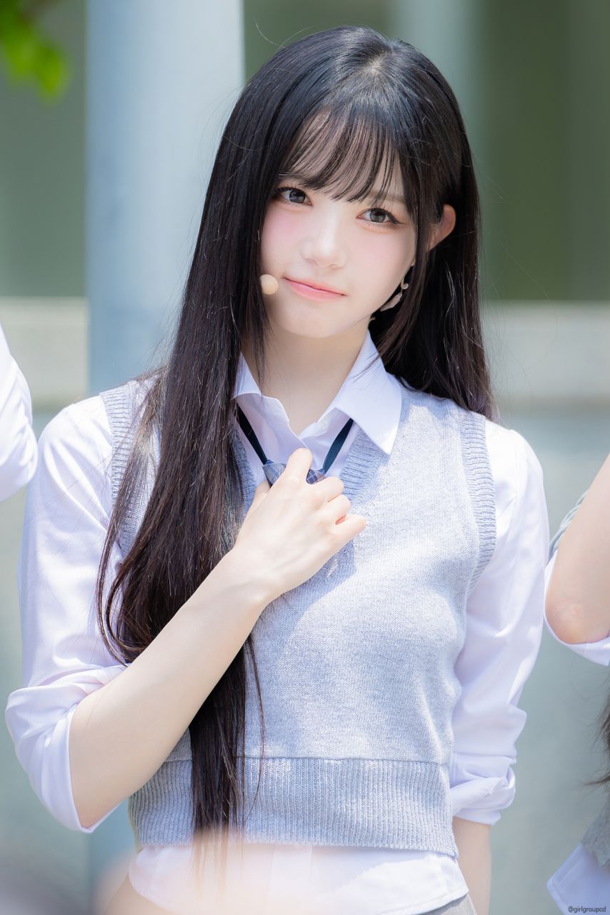 트리플에스 김채원