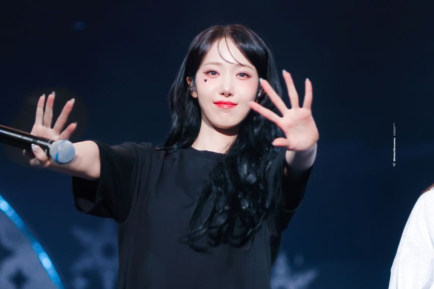 VIVIZ 신비