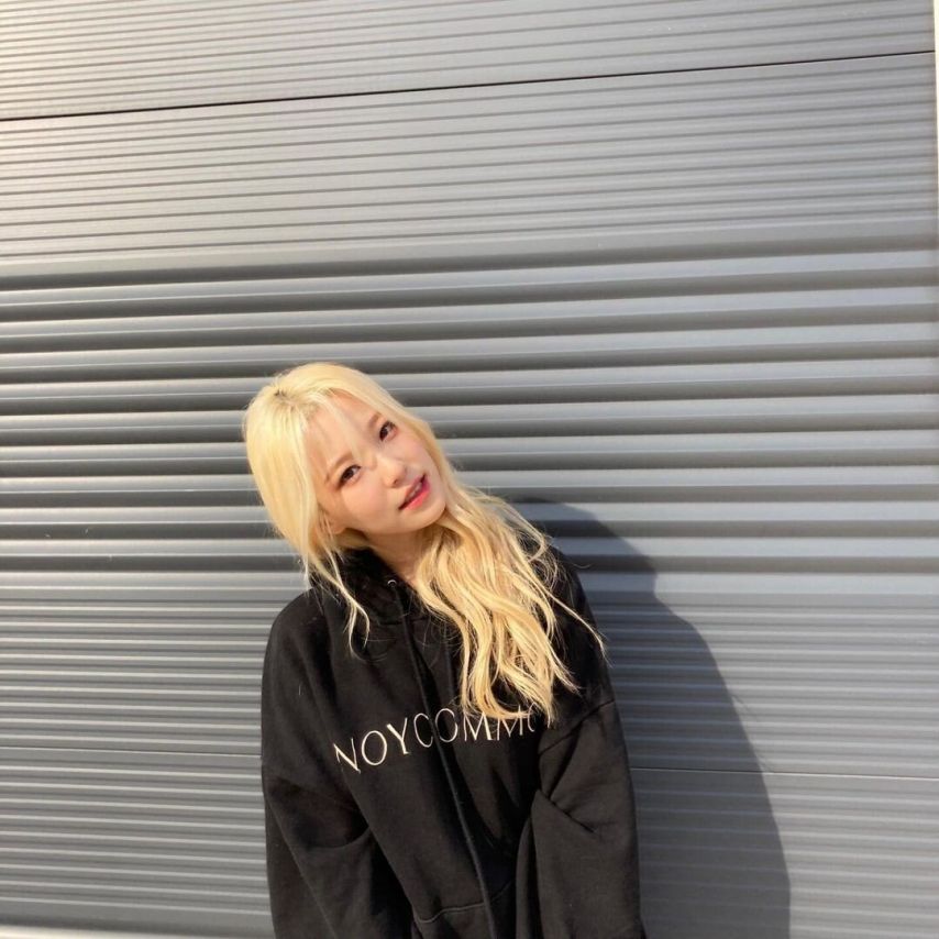 프로미스나인 지헌