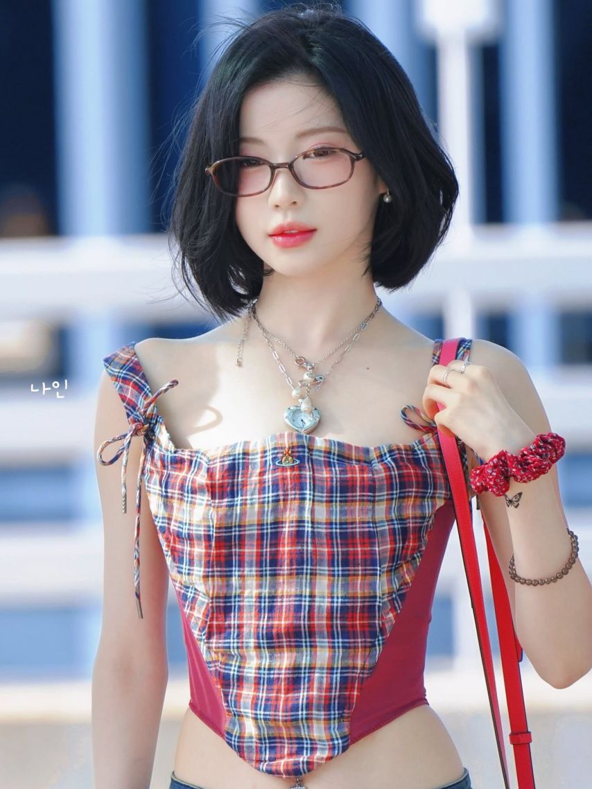 BABYMONSTER (베이비몬스터) 아사