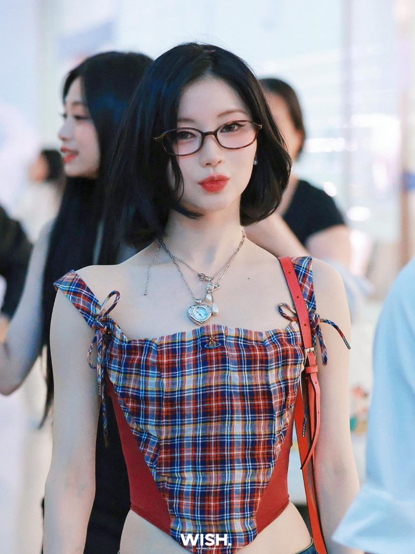 BABYMONSTER (베이비몬스터) 아사