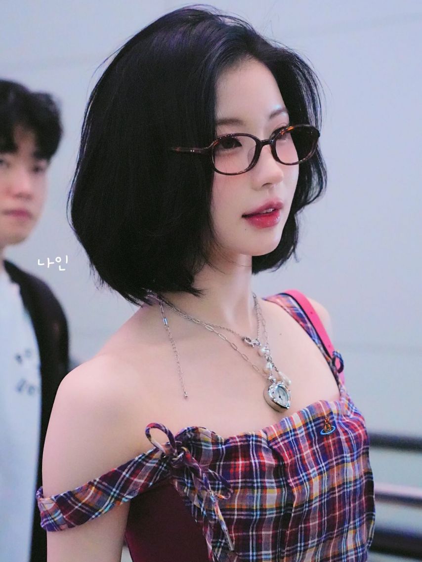 BABYMONSTER (베이비몬스터) 아사