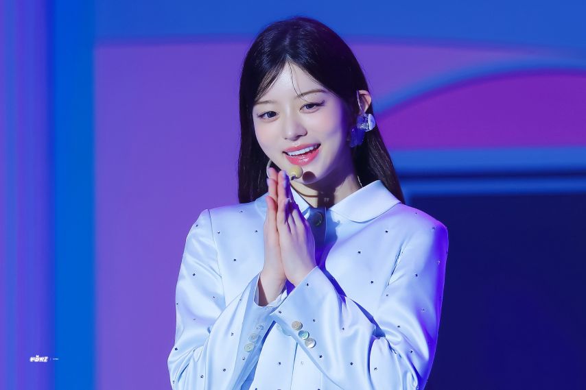 2025 ILLIT GLITTER DAY IN SEOUL 아일릿 민주