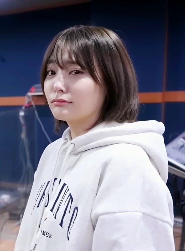 QWER-이시연