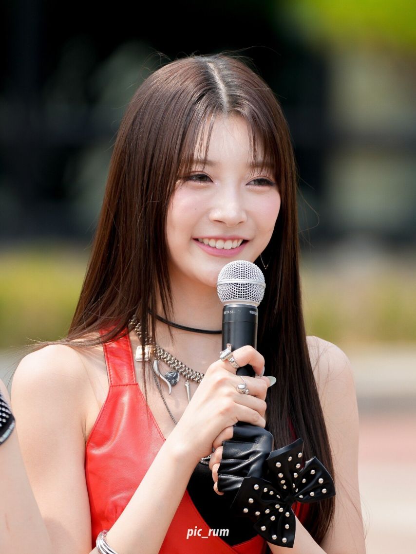 우아 민서
