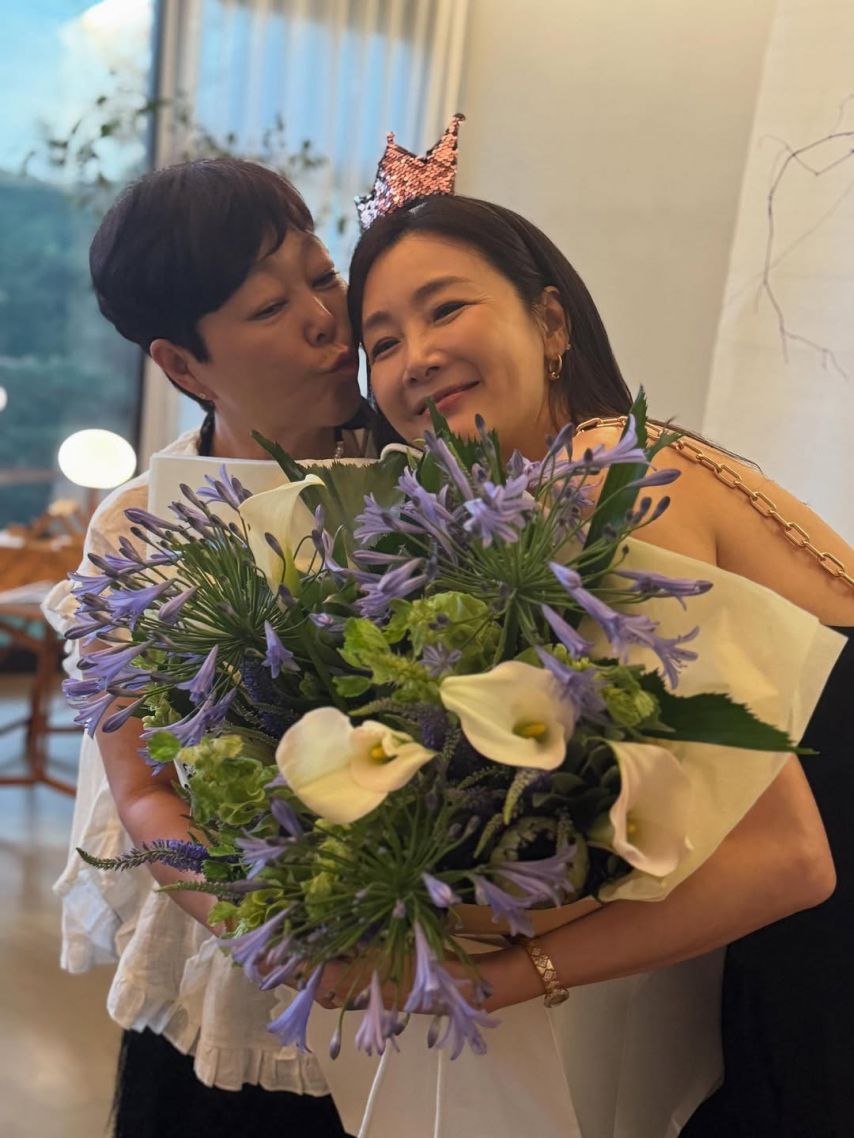 최지우 SNS