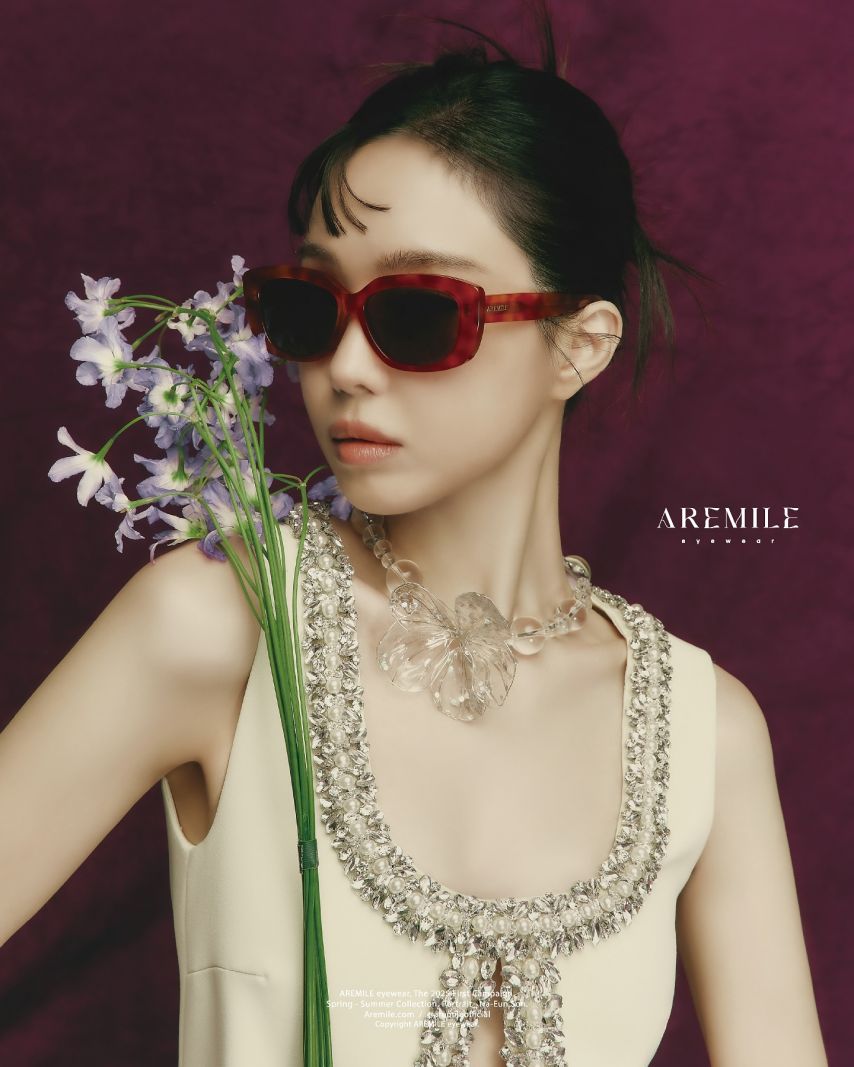 손나은 인별 아르마일AREMILE