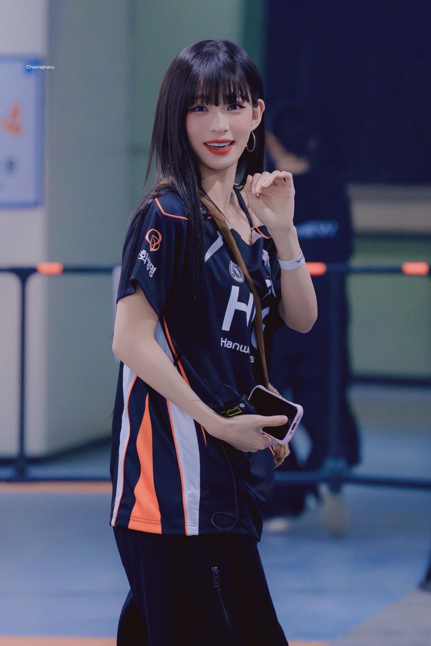 프로미스나인 이채영