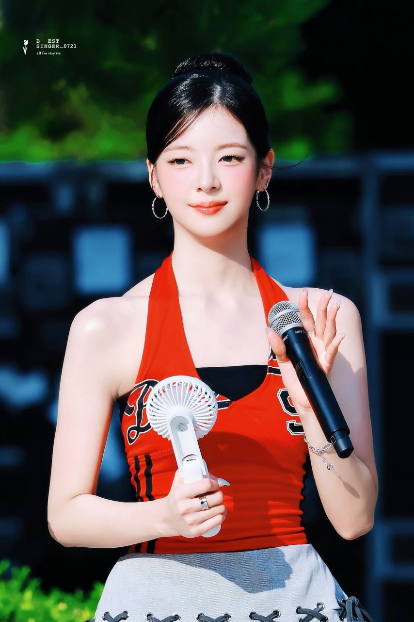 ITZY 리아