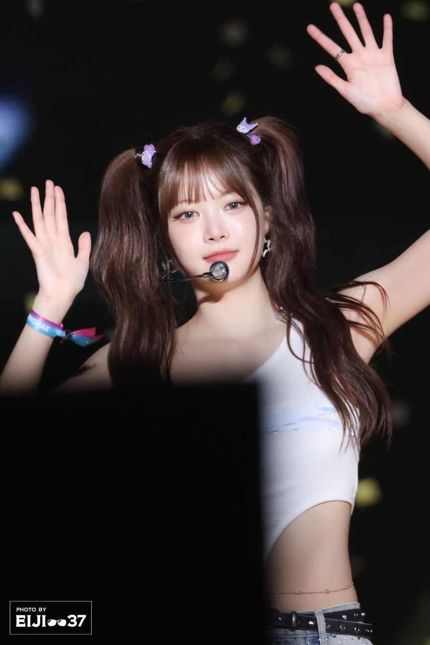 르세라핌 홍은채