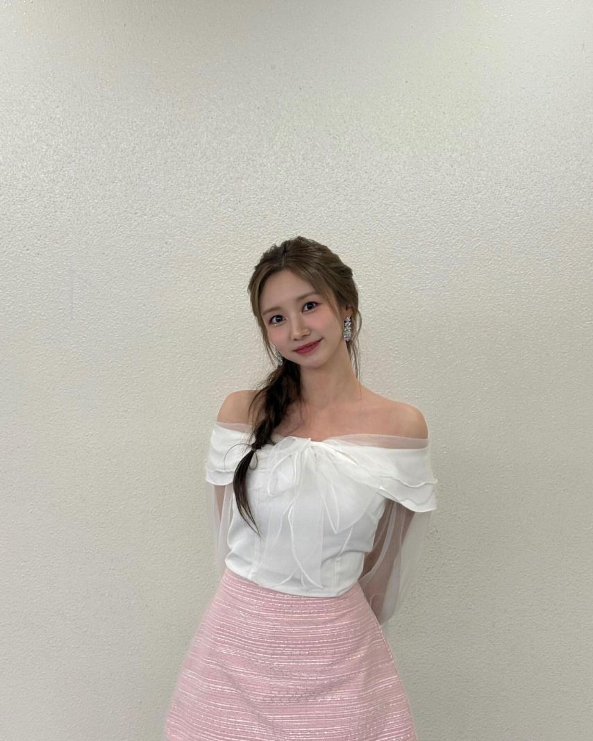 윤수빈 아나운서