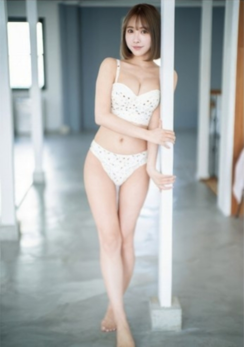 이제 옷 입고 사는 미카미 유아 근황