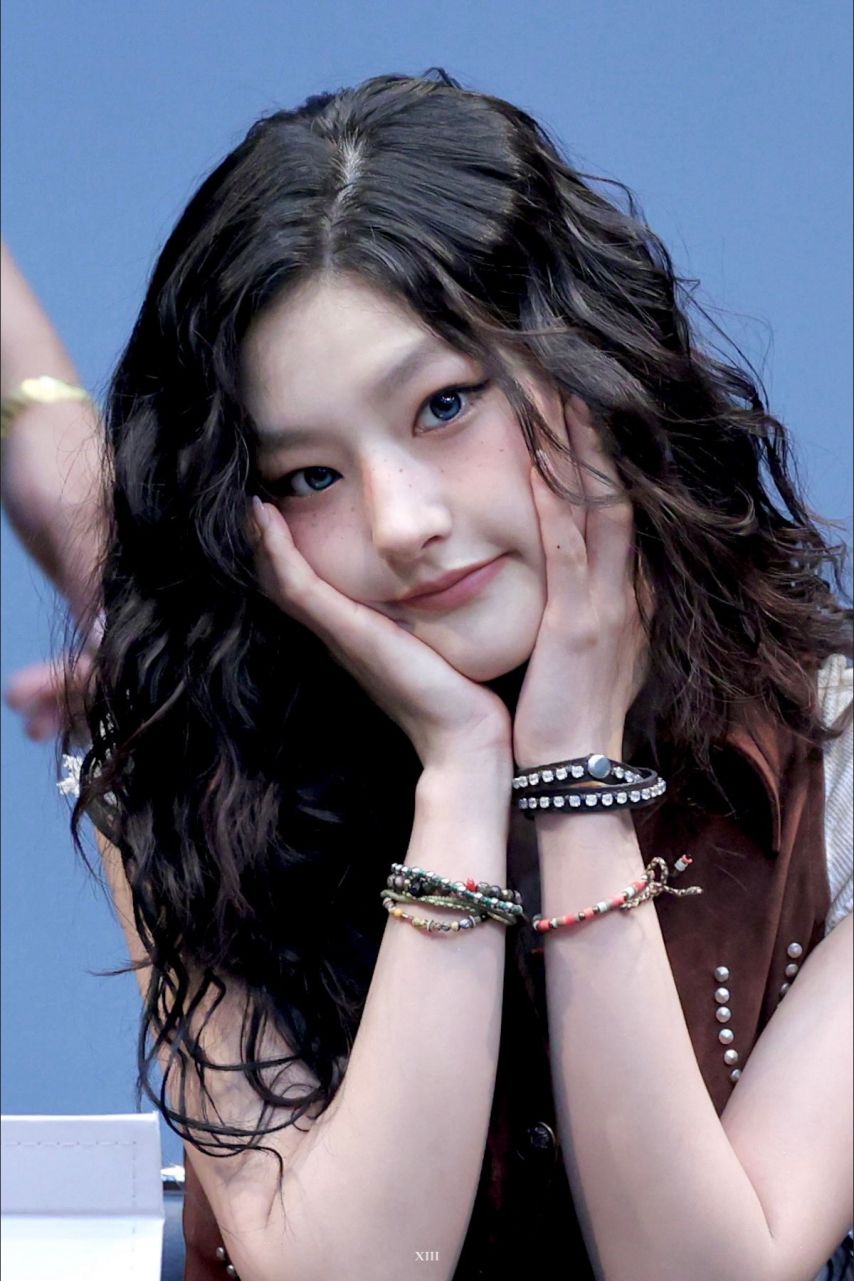 키스오브라이프 하늘
