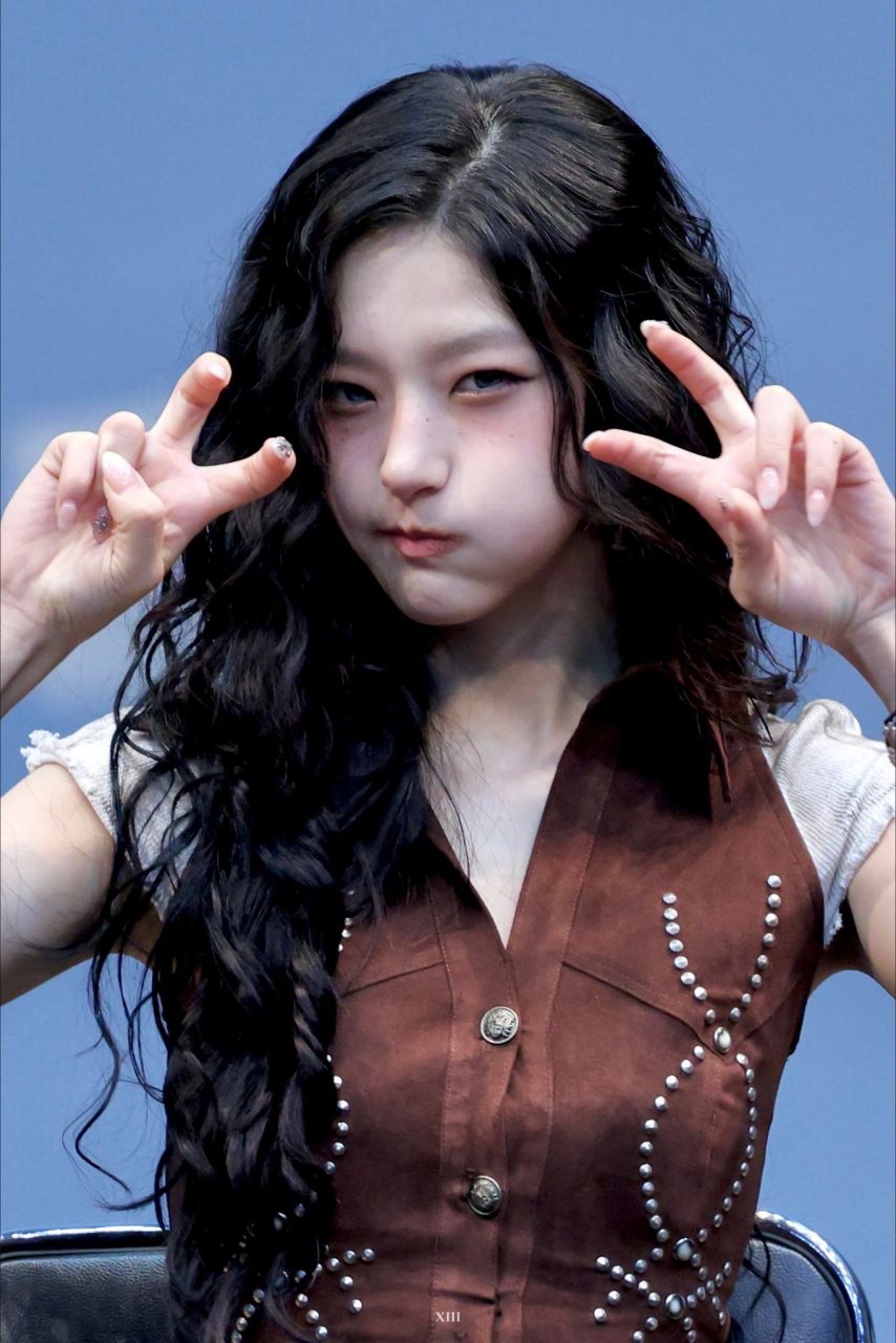 키스오브라이프 하늘