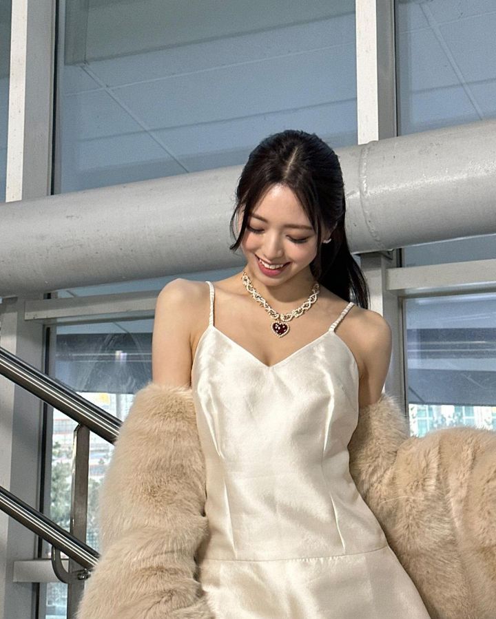레드카펫에서 끼부리는 ITZY 유나