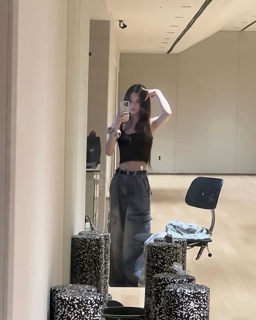 아일릿 (ILLIT) 민주