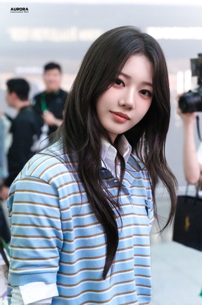 베이비몬스터 로라