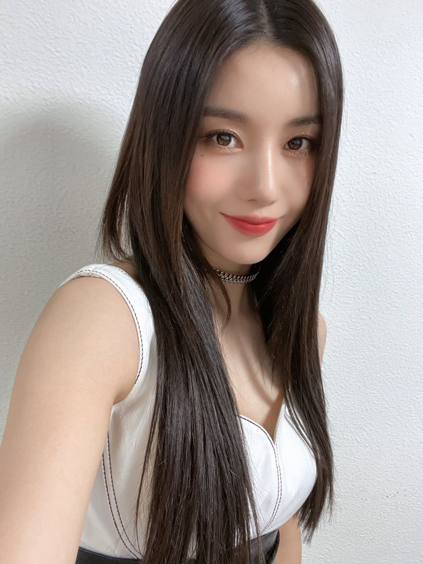 권은비