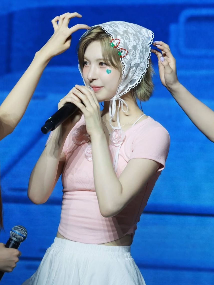 NMIXX (엔믹스) 배이