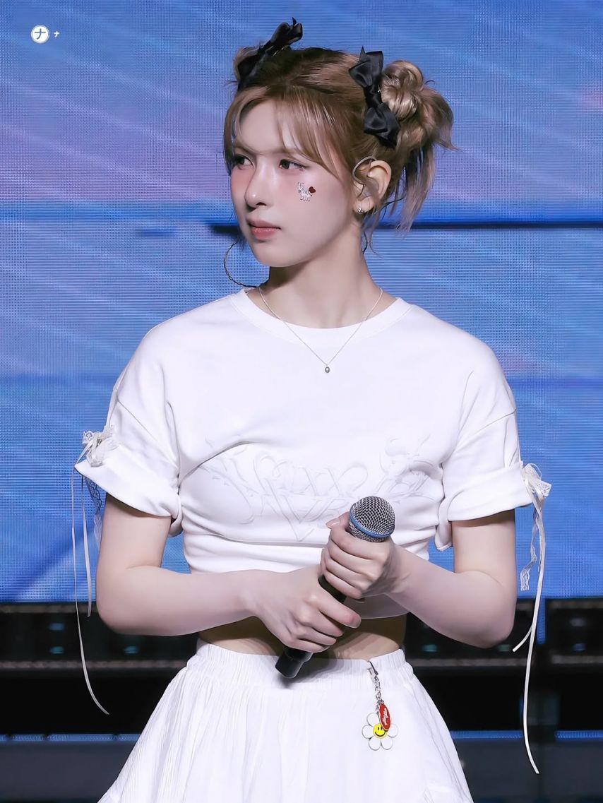 NMIXX (엔믹스) 배이