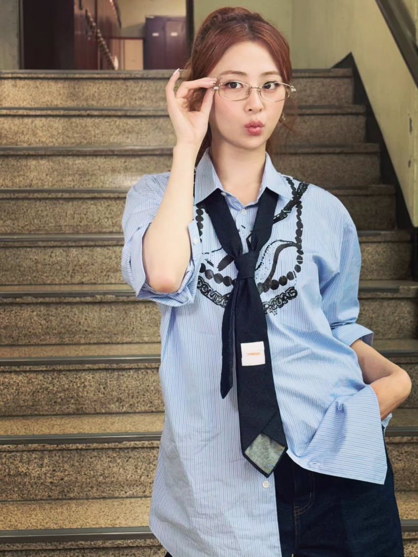 르세라핌 허윤진