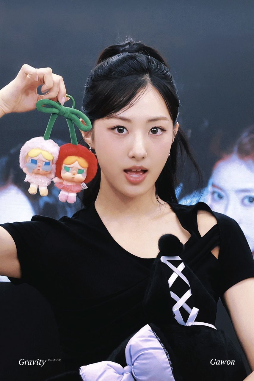 어제자 팬싸인회 그룹 미야오(MEOVV) 가원.JPG