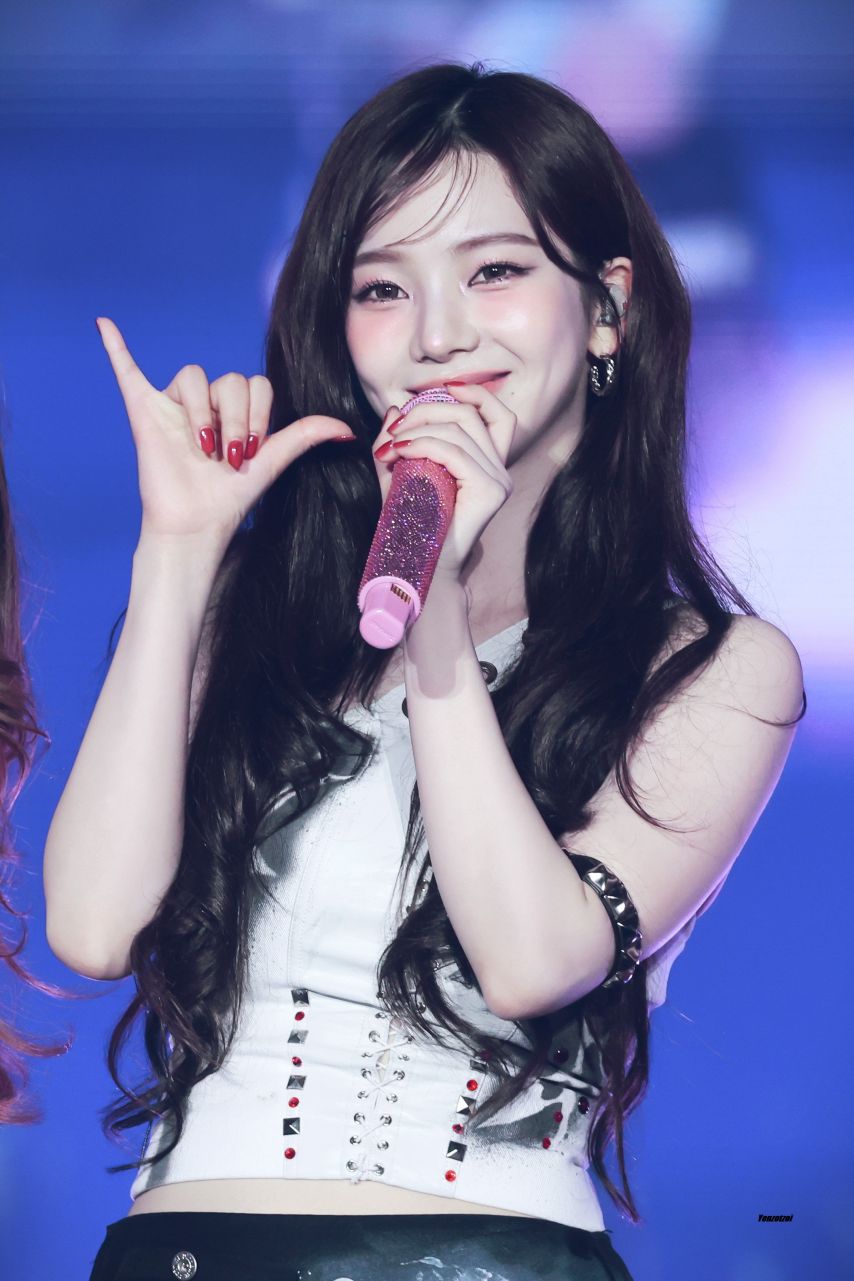 에스파 카리나
