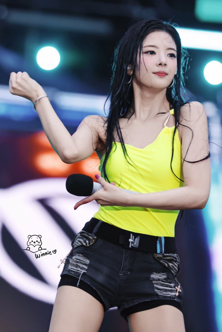 ITZY 리아