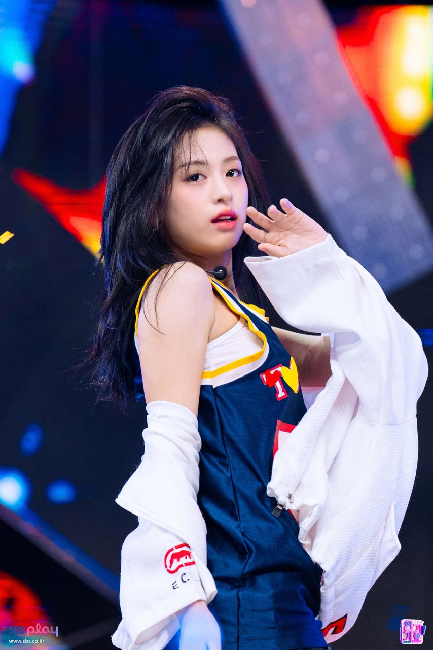 베이비몬스터 인기가요 현장포토