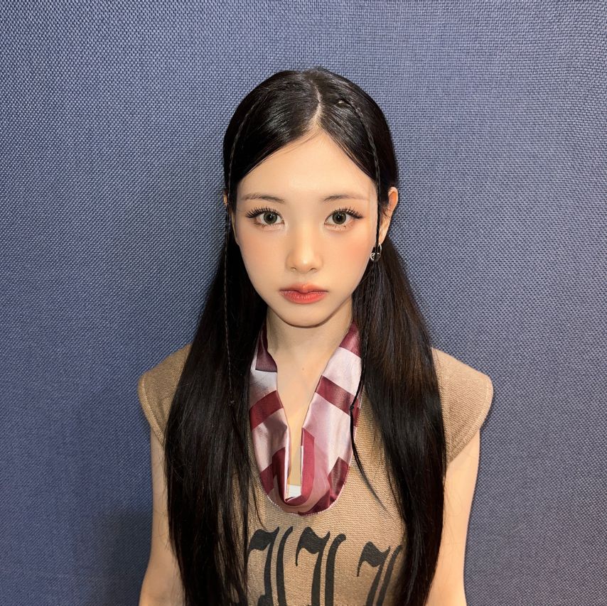 베이비돈크라이 미아,  이현