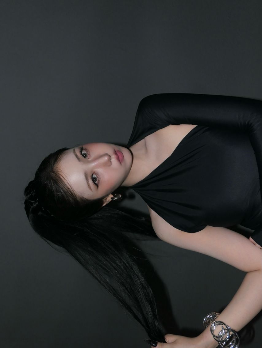 신비 VIVIZ비비지 인별