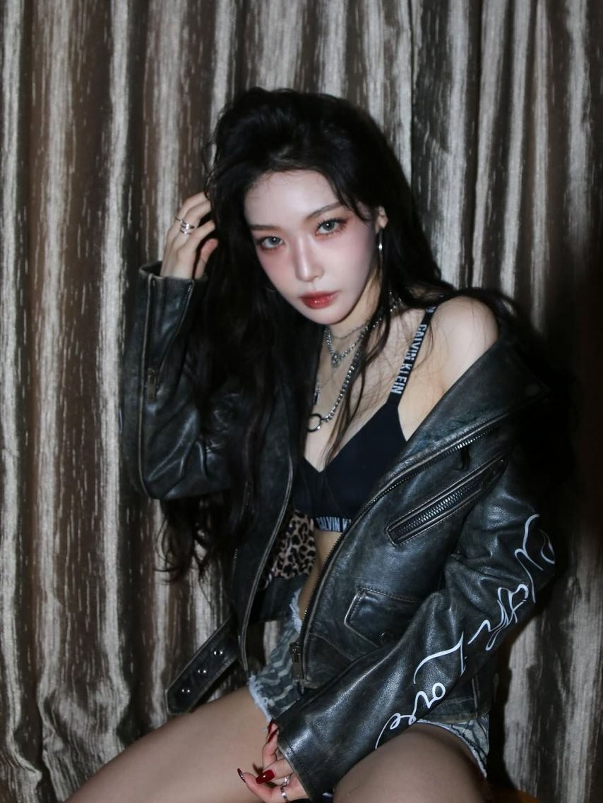 청하 인스타그램 업데이트.jpg