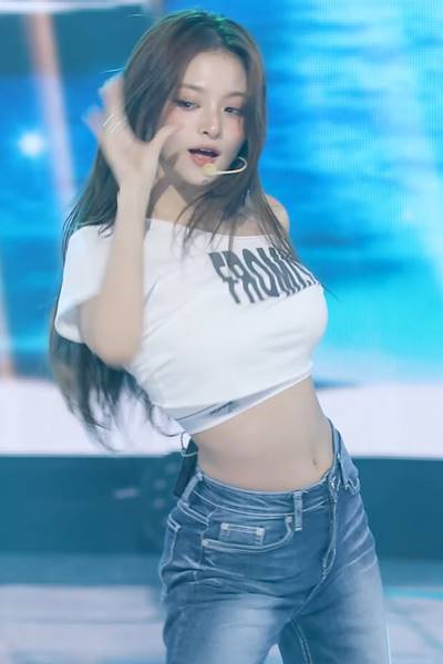 프로미스나인 이나경