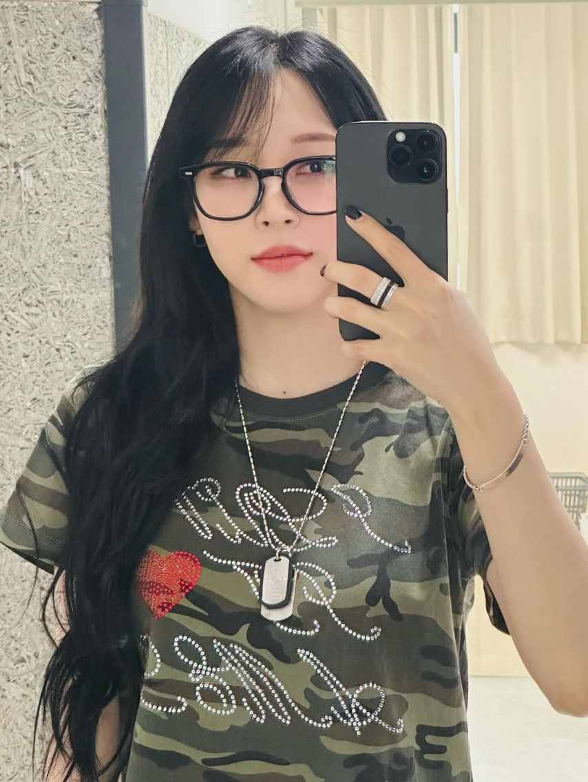마마무 문별 SNS