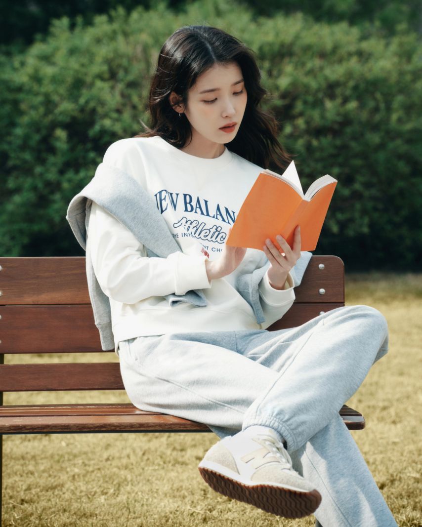 아이유 뉴발란스