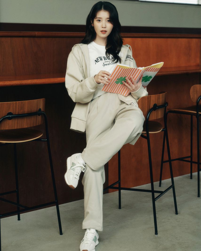 아이유 뉴발란스