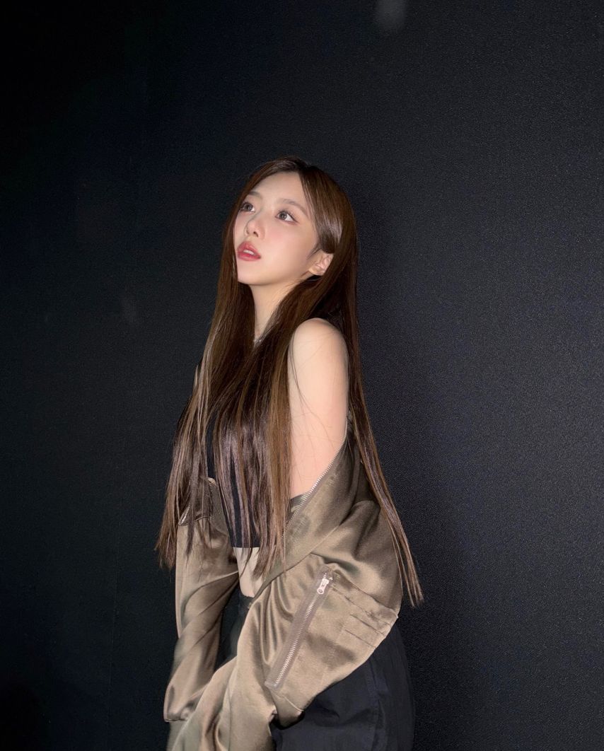 배드빌런 (BADVILLAIN) 윤서