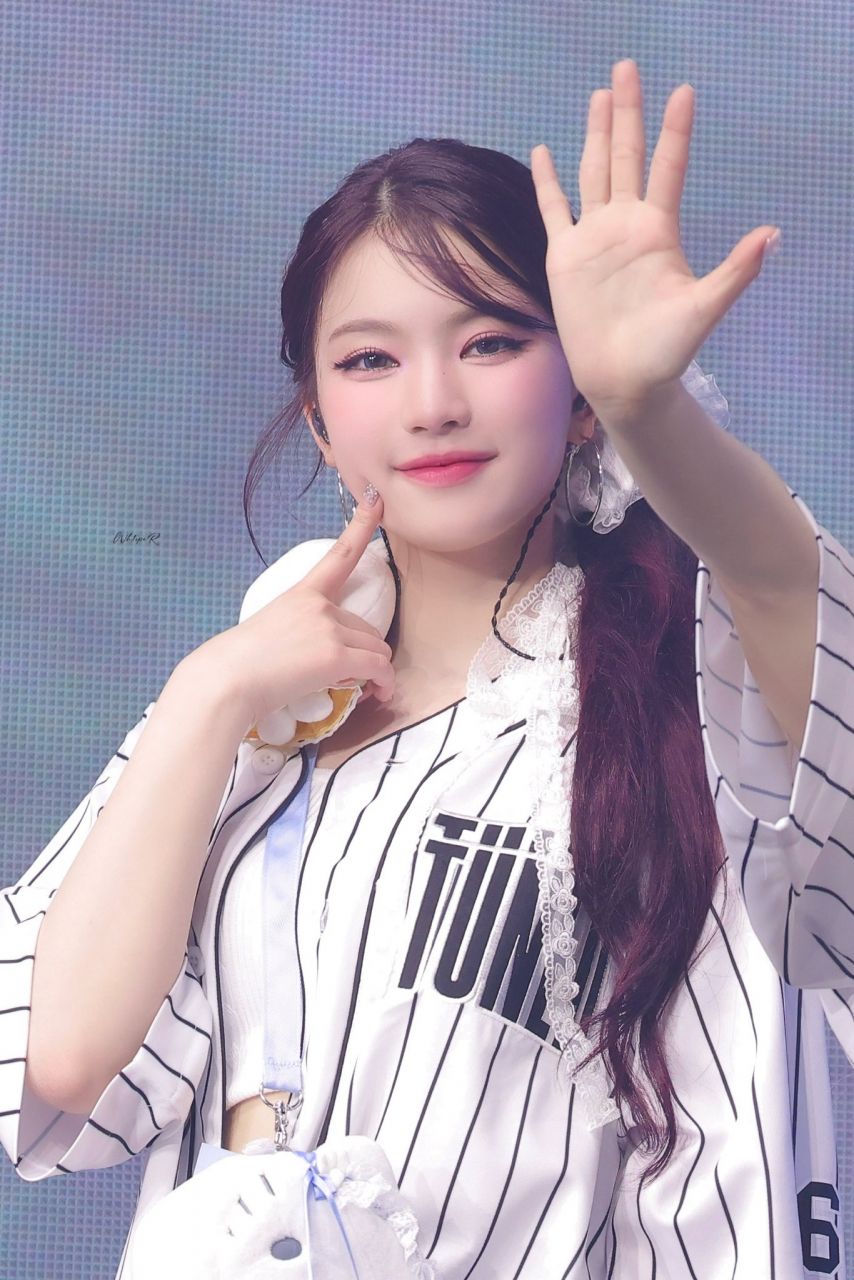 스테이씨 아이사