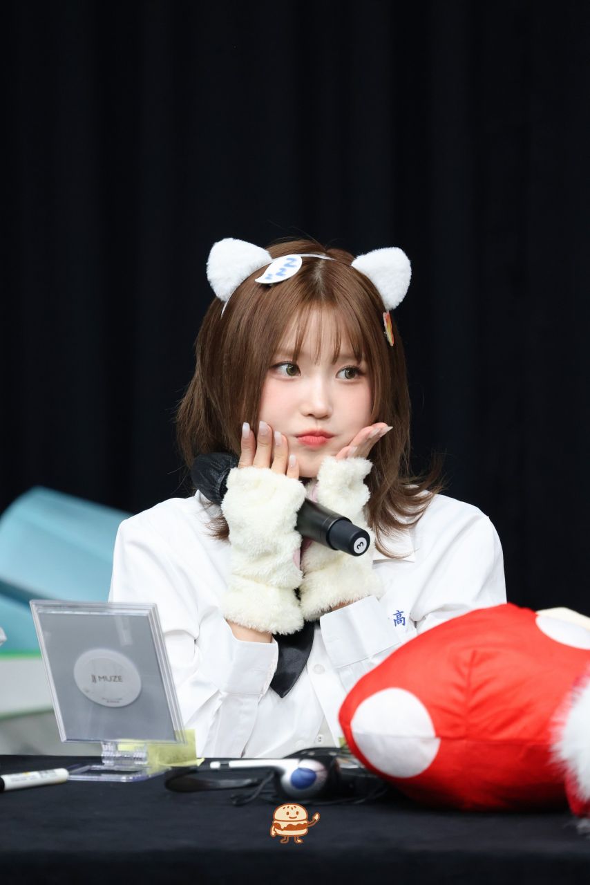 프로미스나인 송하영