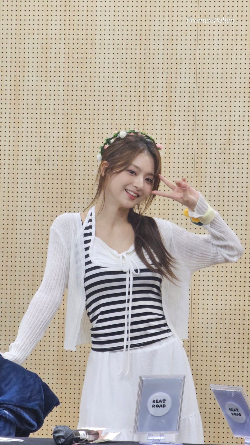 프로미스나인 이나경 박지원
