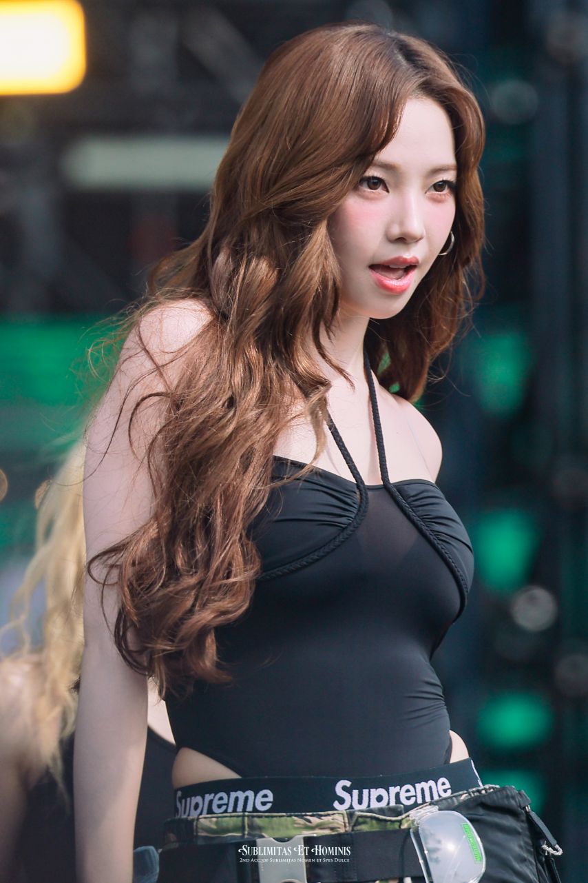 에스파 카리나