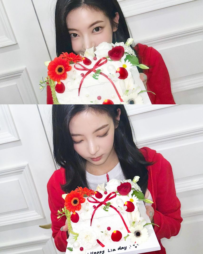 ITZY 리아 생일
