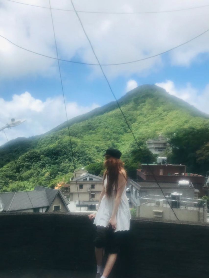 르세라핌 사쿠라,허윤진,카즈하,홍은채