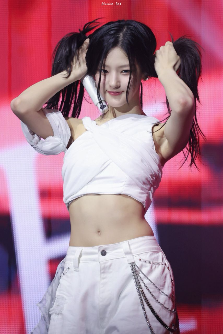 키스오브라이프 하늘